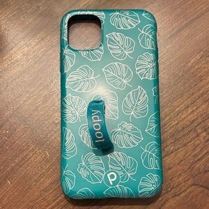 Loopy Case Leaf Pattern Phone Case - iPhone 11